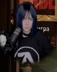 430x543