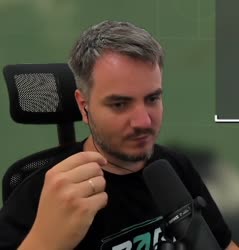 330x344