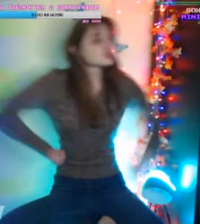 282x316