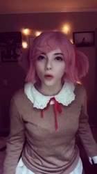304x540