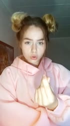 576x1024