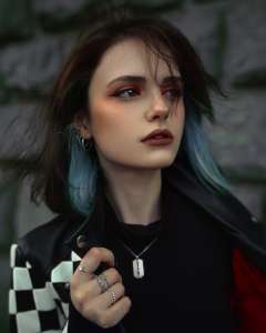 1024x1280