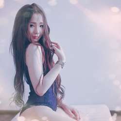 593x594