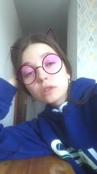 720x1278