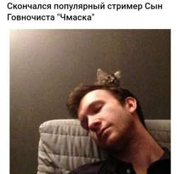 724x714