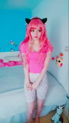 576x1024