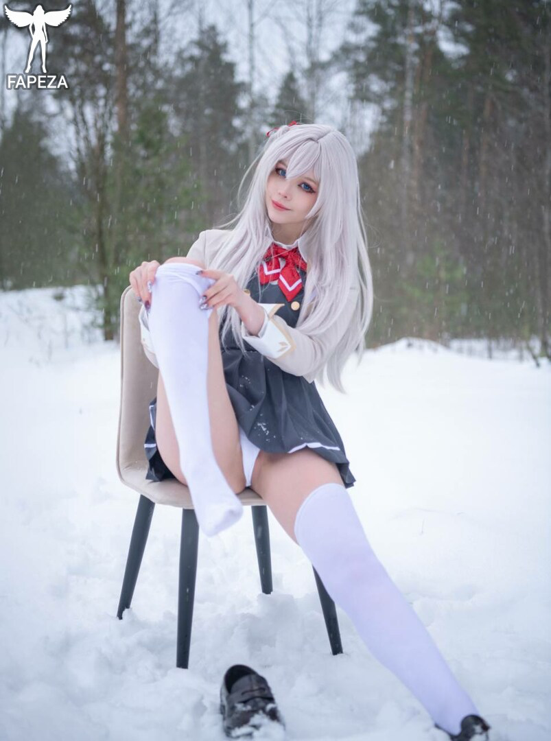 803x1080