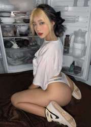 551x768
