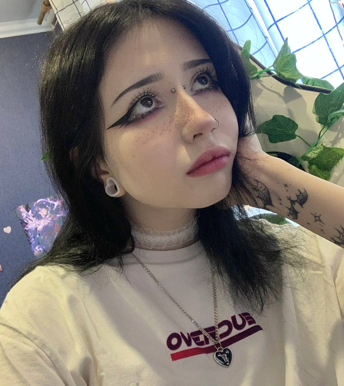 1141x1280