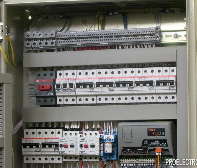 655x558