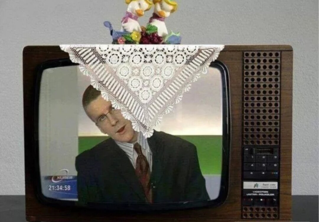 1080x751