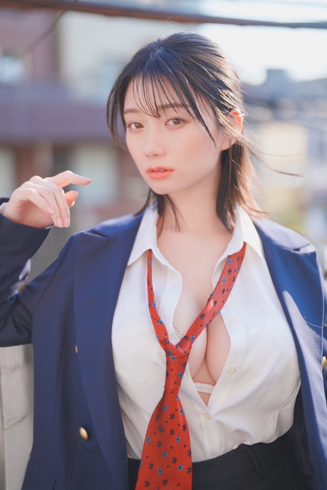 1080x1616