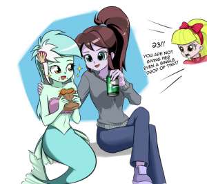 871x773