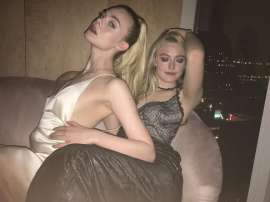 594x446