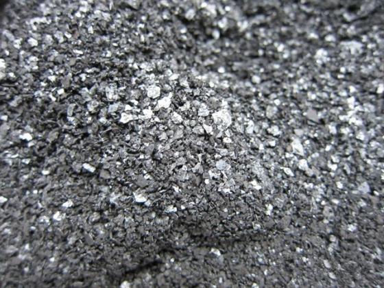 560x420