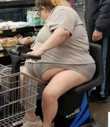 382x442