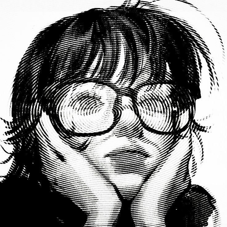 736x736