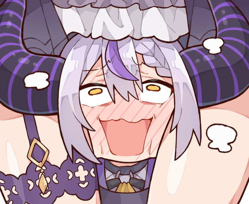 850x695