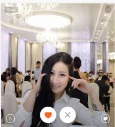 566x618