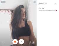897x703