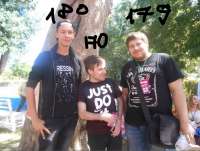 598x454