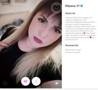 886x818