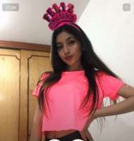 689x719