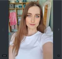 898x857