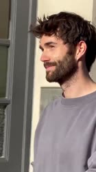 576x1024