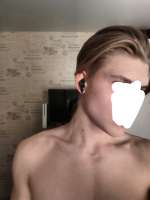 810x1080