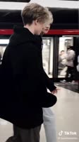 576x1024