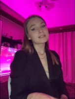 336x442