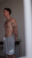 576x1024