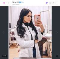 897x886