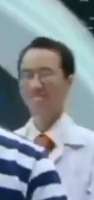 290x611