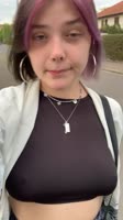 608x1080