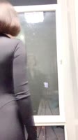 576x1024