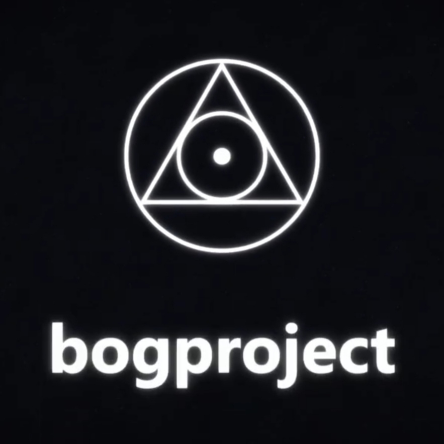 883x883